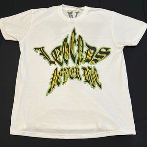 VLONE t-shirt size M “legends, never die/ juice world.”